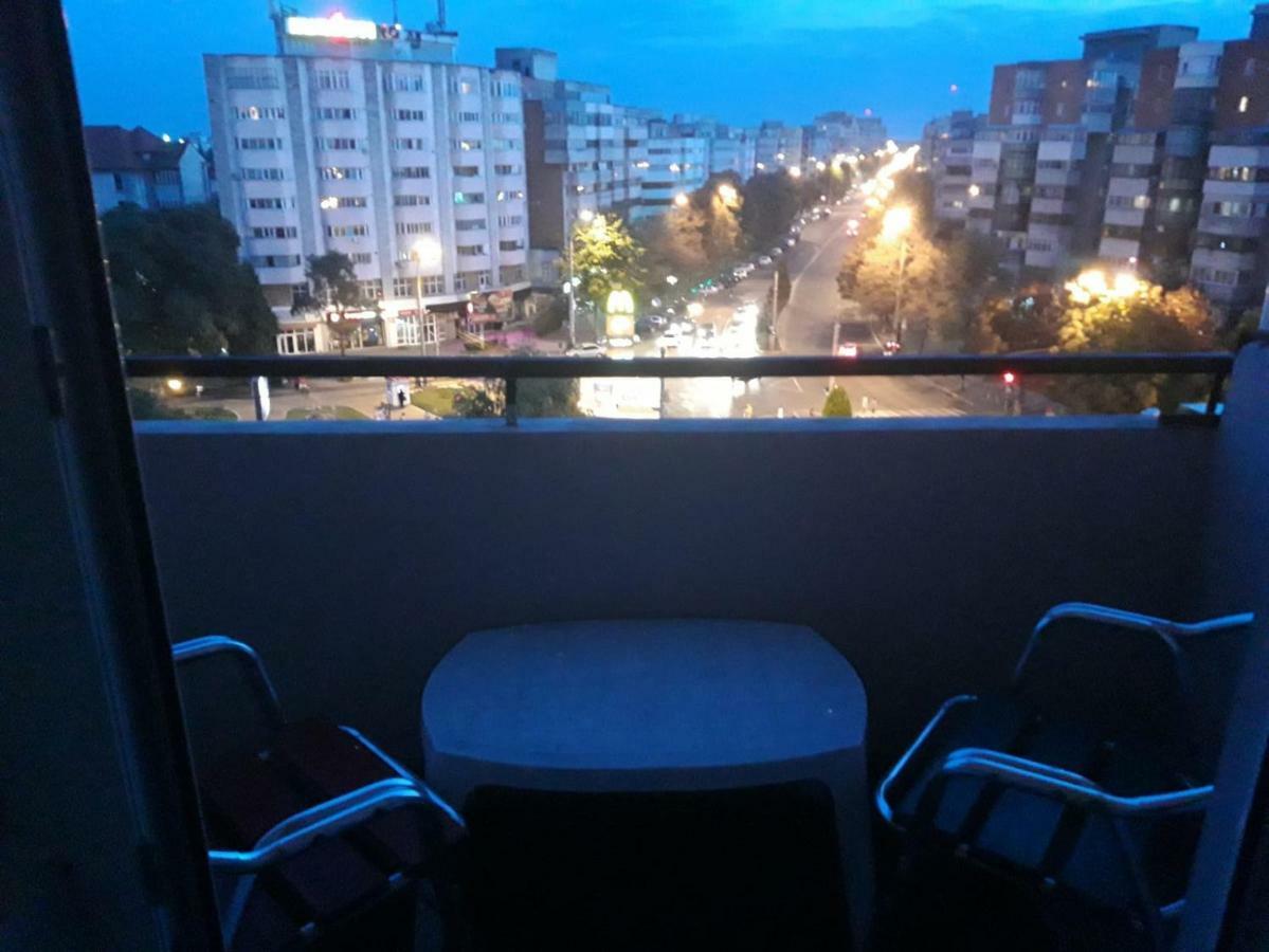 Hellen'S Ultracentral Apartament Buzau Ngoại thất bức ảnh